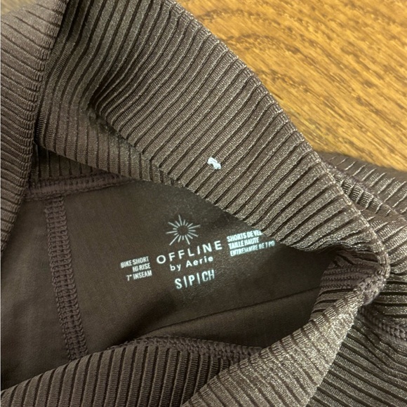 NWOT Aerie Offline Ribbed Shine High Waisted Crossover 7” Biker Shorts - Picture 3 of 5